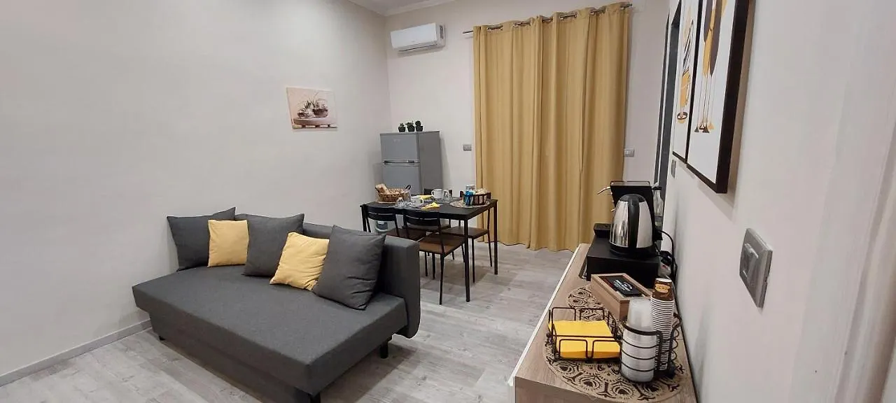 Cortile Gallinaccio كاتانيا 0*,  إيطاليا